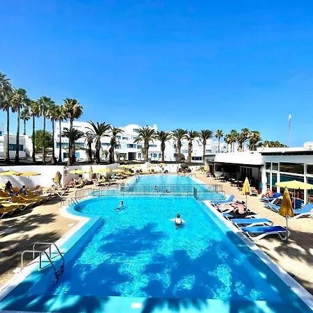 Atico Con Wifi, Vista A Oceano En Primea Linea De Playa Апартаменти *